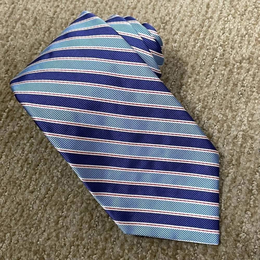 Brooks Brothers Makers Necktie Blue Red Preppy Striped Silk Classic Repp Tie